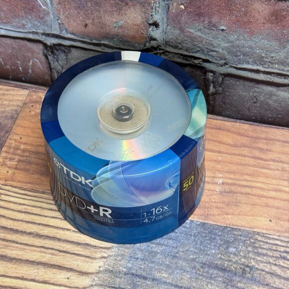 TDK 50 Pack DVD+R Blank Discs 16X Speed 4.7 GB New Sealed Spindle Recordable - Picture 2 of 5
